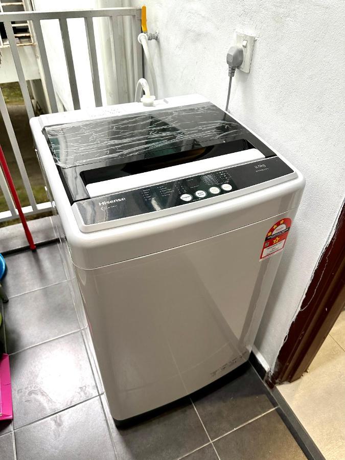Springfield 3-Storey Cheerful Townhouse #Yoyo Homestay Sandakan Ngoại thất bức ảnh